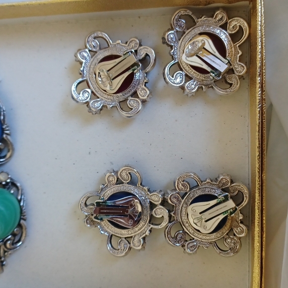 Vintage bracelet and 2 sets of matching earrings - Picture 4 of 4